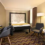 Otel Scandic 4*
