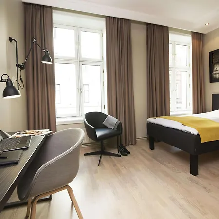 سكانديك سيتي فندق