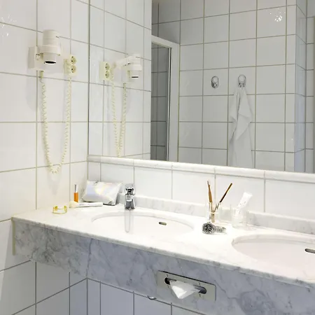 فندق سكانديك سيتي